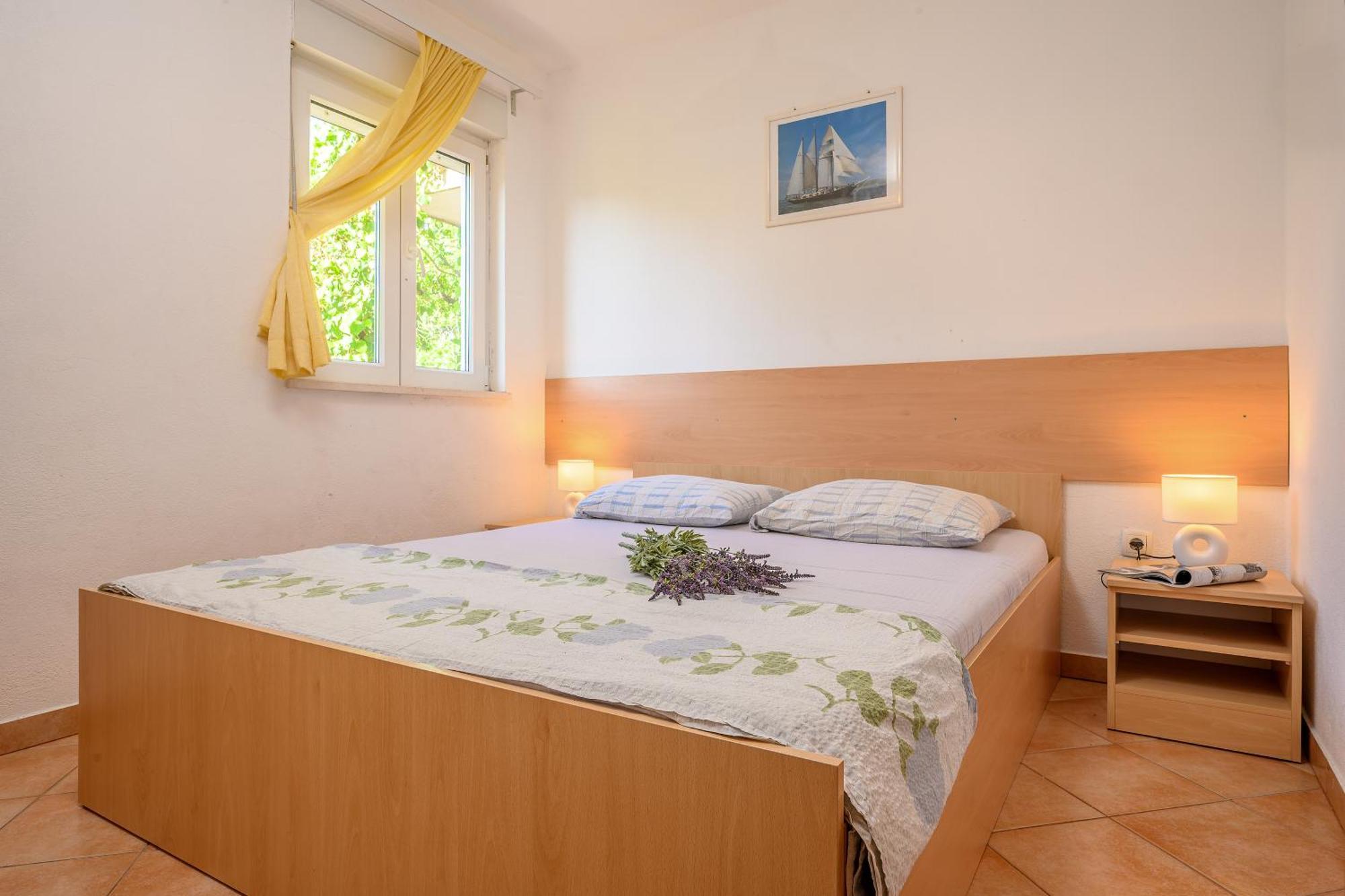 Apartment Tina Rogoznica (Sibenik-Knin)