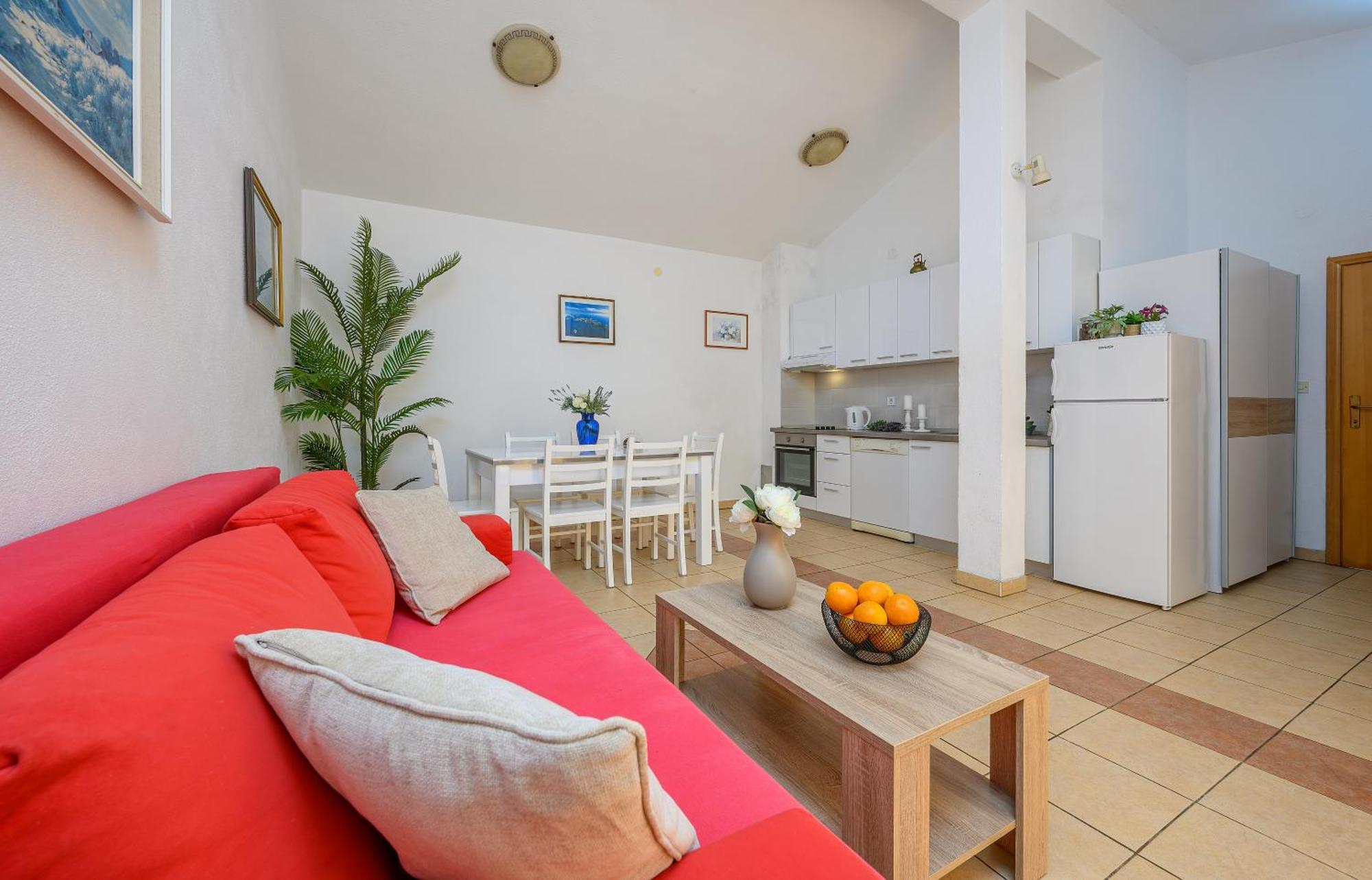 Apartment Tina Rogoznica (Sibenik-Knin)
